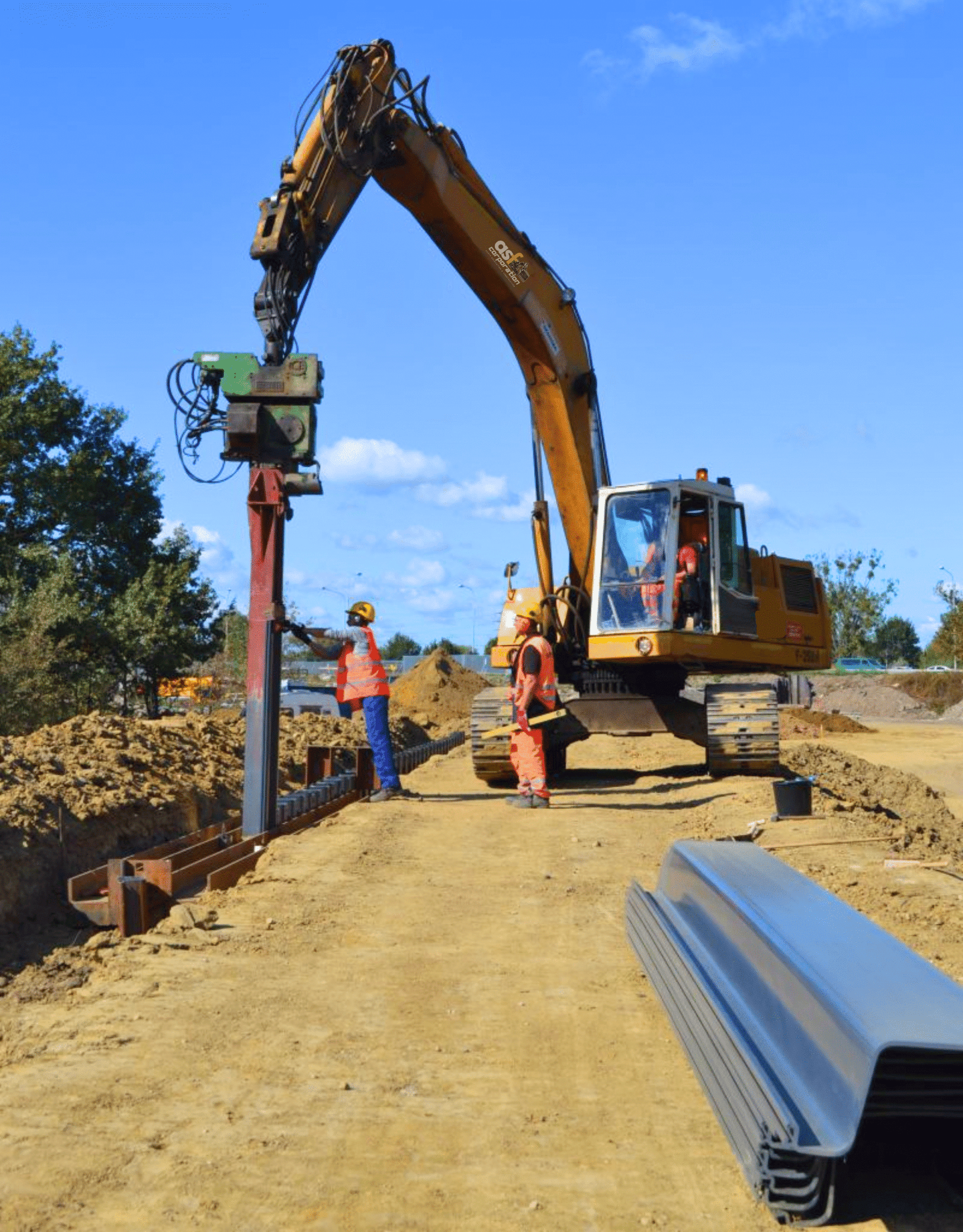 Steel, Wood & Concrete Piling